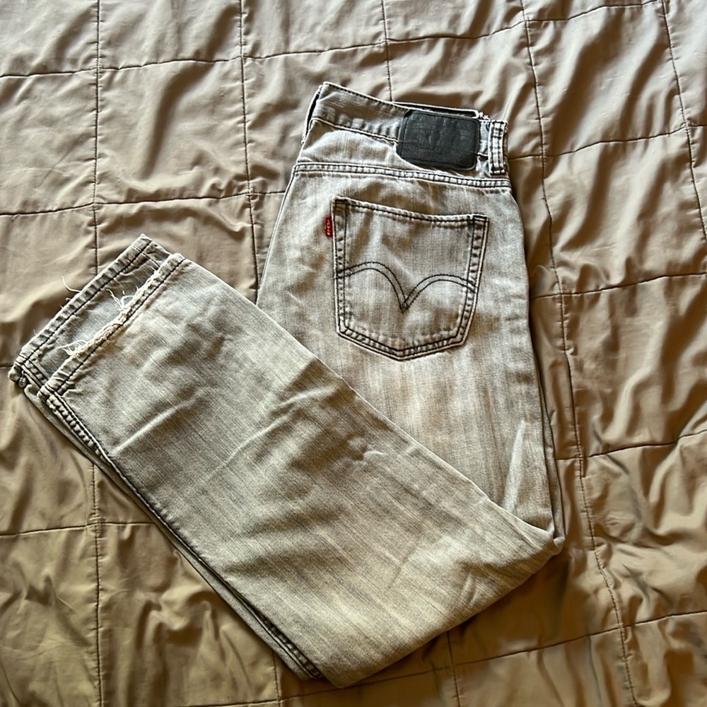 Levi’s men’s gray jeans 34x30